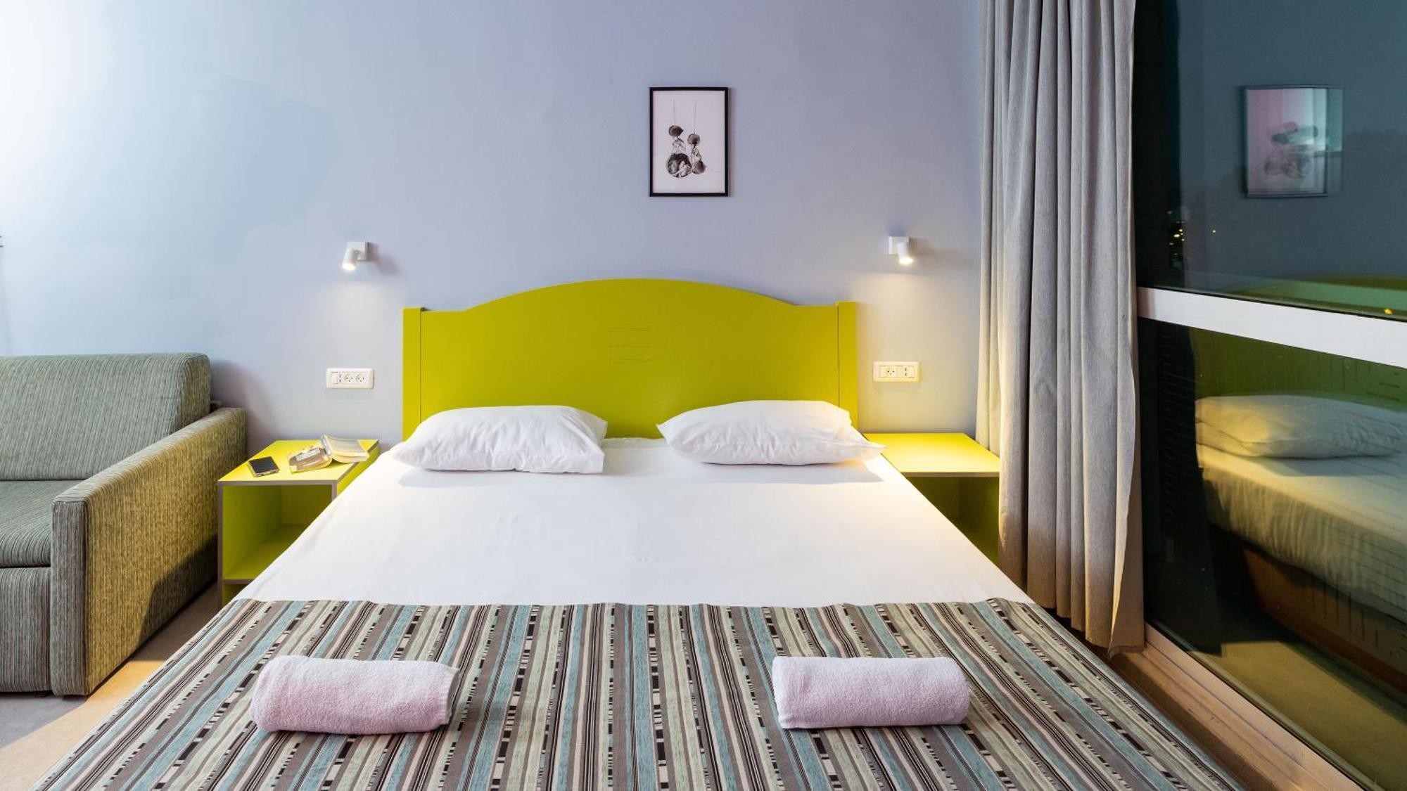 Abraham Eilat Hotell Rum bild